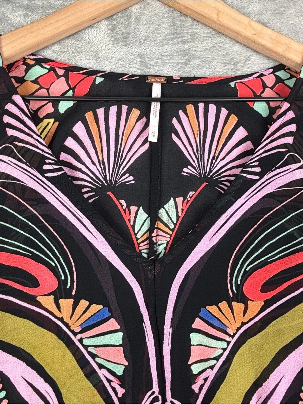 Free People Top Womens XS‎ Black Beneath the Sea